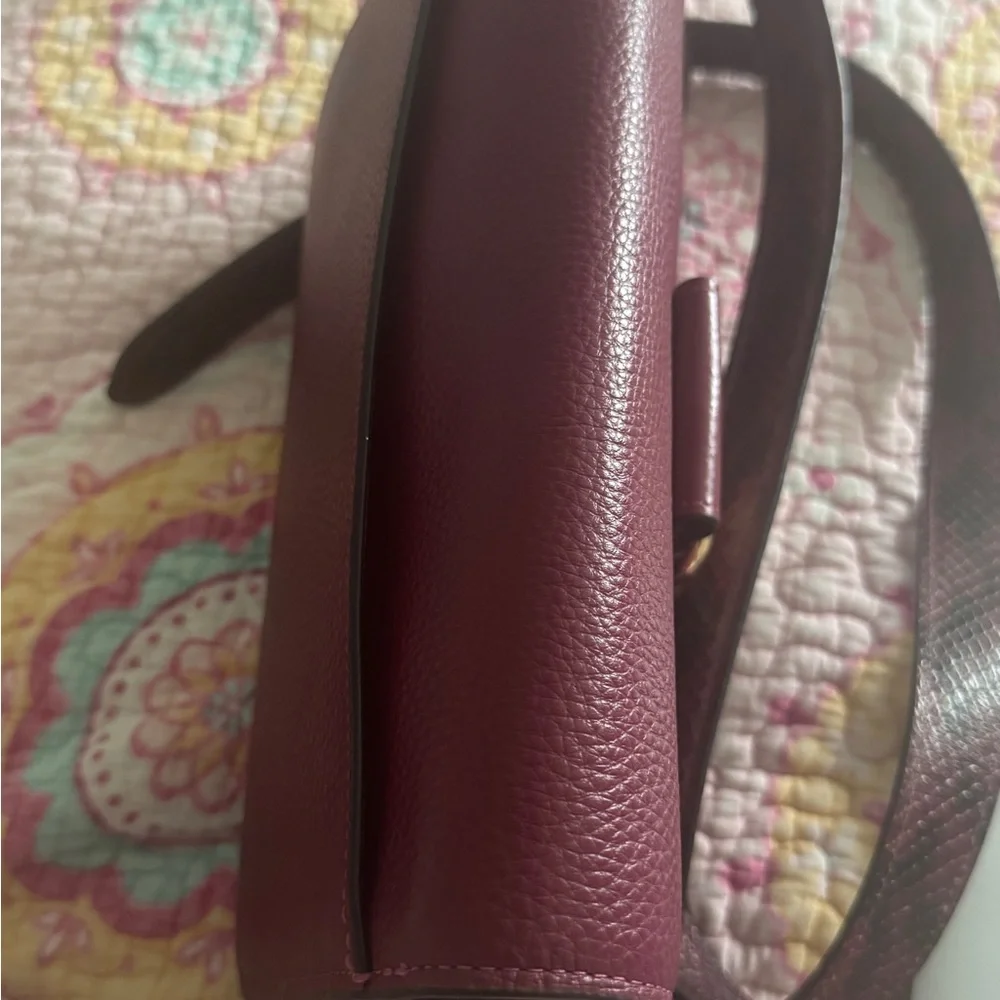 Coach Morgan Bag in Burgundy - Picture 3 of 5